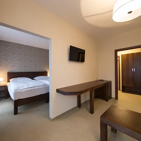 Polianka Hotel 2*